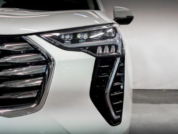 Haval Jolion I с пробегом 2023 года, цена 1 775 000 рублей, 28342 км, внедорожник, Автокод Объявления