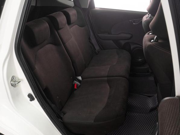 Honda Fit II с пробегом 2012 года, цена 919 000 рублей, 222383 км, хэтчбек, Автокод Объявления