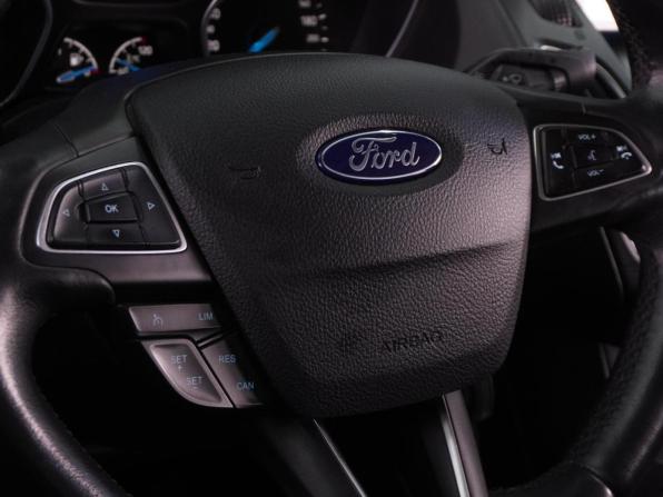 Ford Focus III Рестайлинг с пробегом 2017 года, цена 1 159 000 рублей, 117969 км, седан, Автокод Объявления
