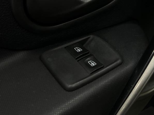 Renault Sandero II с пробегом 2017 года, цена 880 000 рублей, 116000 км, хэтчбек, Автокод Объявления