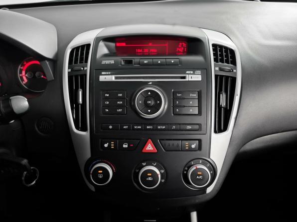 Kia Ceed I Рестайлинг с пробегом 2010 года, цена 564 000 рублей, 344107 км, универсал, Автокод Объявления