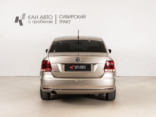 Volkswagen Polo V Рестайлинг с пробегом 2015 года, цена 920 000 рублей, 124215 км, седан, Автокод Объявления