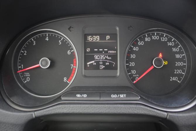 Volkswagen Polo V Рестайлинг с пробегом 2017 года, цена 1 130 000 рублей, 90353 км, седан, Автокод Объявления