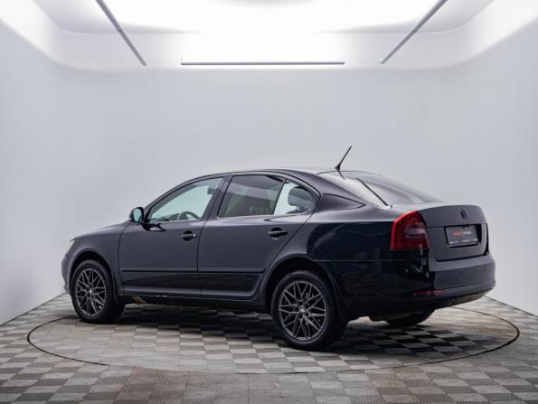 Skoda Octavia II (A5) Рестайлинг с пробегом 2013 года, цена 711 000 рублей, 226213 км, лифтбек, Автокод Объявления