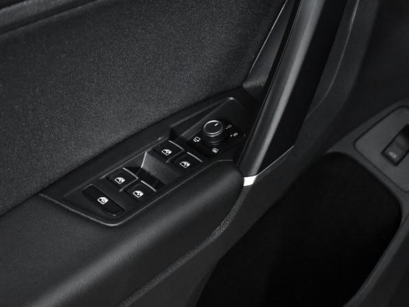 Volkswagen Tiguan II с пробегом 2018 года, цена 2 810 000 рублей, 130587 км, внедорожник, Автокод Объявления