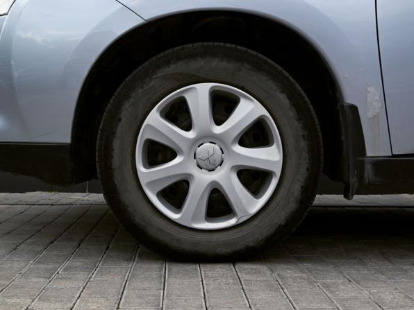Mitsubishi Outlander III с пробегом 2013 года, цена 1 095 000 рублей, 354717 км, внедорожник, Автокод Объявления