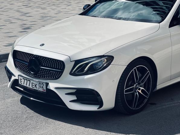 Mercedes-Benz E-Класс V (W213 S213 C238) с пробегом 2017 года, цена 2 950 000 рублей, 107832 км, седан, Автокод Объявления