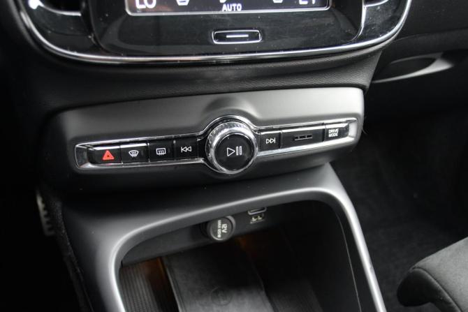 Volvo XC40 I с пробегом 2019 года, цена 3 145 000 рублей, 78453 км, внедорожник, Автокод Объявления