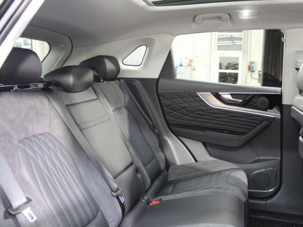 Hongqi HS5 I с пробегом 2024 года, цена 2 749 000 рублей, 22000 км, внедорожник, Автокод Объявления