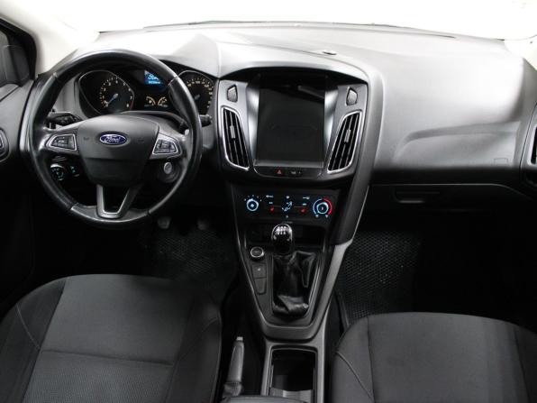 Ford Focus III Рестайлинг с пробегом 2015 года, цена 1 199 900 рублей, 92600 км, универсал, Автокод Объявления