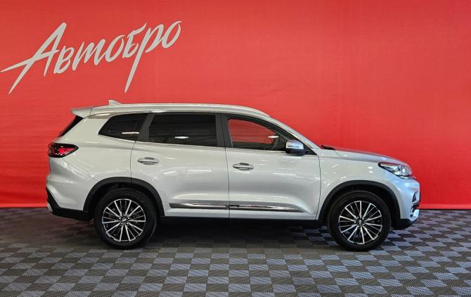 Chery Tiggo 8 I Рестайлинг с пробегом 2024 года, цена 1 925 000 рублей, 63261 км, внедорожник, Автокод Объявления
