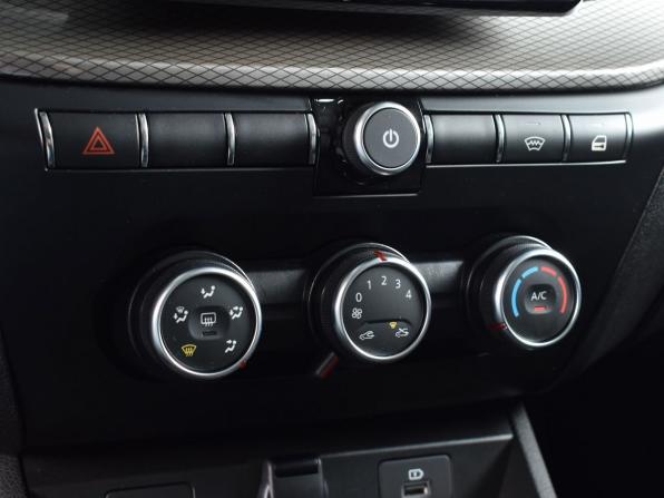 Lada (ВАЗ) Vesta I Рестайлинг (NG) с пробегом 2023 года, цена 1 219 999 рублей, 41079 км, седан, Автокод Объявления
