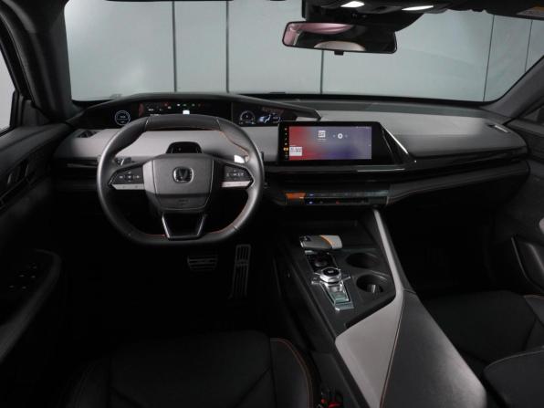 Changan UNI-V I с пробегом 2023 года, цена 2 099 000 рублей, 50798 км, лифтбек, Автокод Объявления