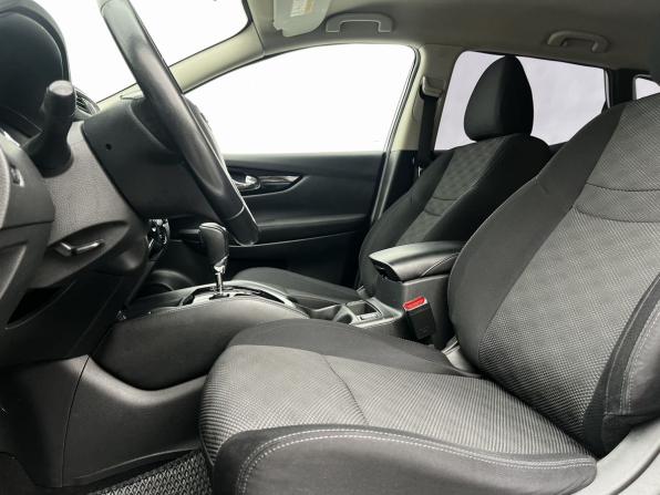 Nissan Qashqai II с пробегом 2017 года, цена 1 360 000 рублей, 131799 км, внедорожник, Автокод Объявления