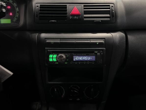 Skoda Octavia II (A5) Рестайлинг с пробегом 2009 года, цена 492 000 рублей, 273383 км, лифтбек, Автокод Объявления