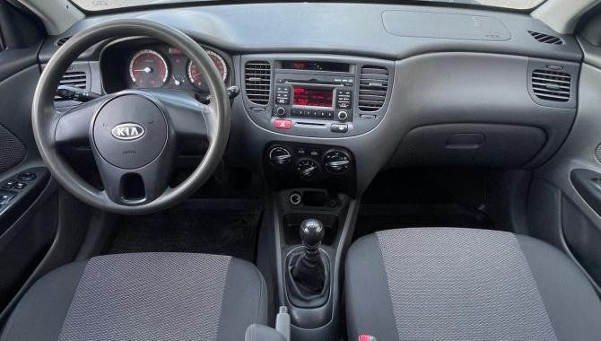 Kia Rio II Рестайлинг с пробегом 2011 года, цена 517 000 рублей, 260211 км, хэтчбек, Автокод Объявления