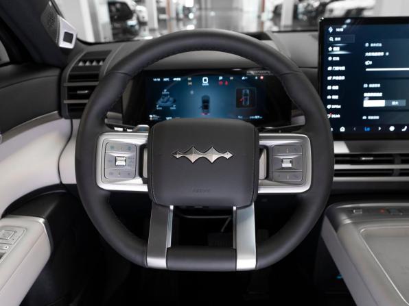 BYD FangChengBao Titanium 7 с пробегом 2025 года, цена 5 660 000 рублей, 50 км, внедорожник, Автокод Объявления