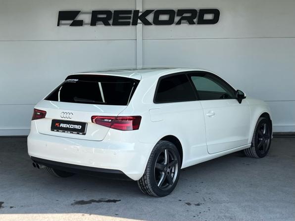 Audi A3 III (8V) с пробегом 2012 года, цена 1 400 000 рублей, 232050 км, хэтчбек, Автокод Объявления