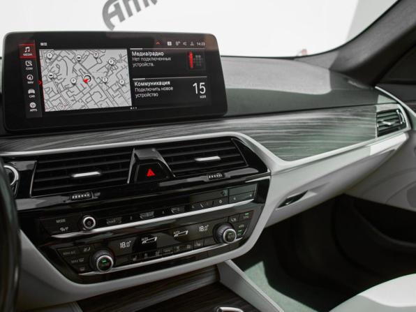 BMW 5 серии VII (G30/G31/G38) Рестайлинг с пробегом 2021 года, цена 4 950 000 рублей, 106064 км, седан, Автокод Объявления