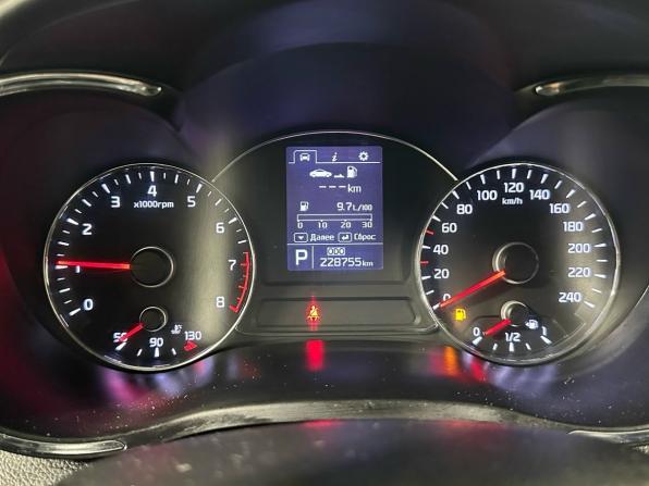 Kia Cerato III с пробегом 2014 года, цена 1 050 000 рублей, 218000 км, седан, Автокод Объявления