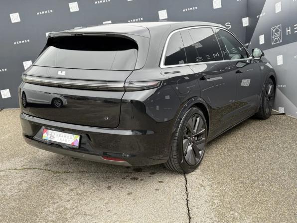 Li Auto (Lixiang) L7 I с пробегом 2023 года, цена 5 649 000 рублей, 27889 км, внедорожник, Автокод Объявления