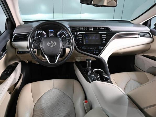 Toyota Camry VIII (XV70) с пробегом 2018 года, цена 2 269 000 рублей, 252087 км, седан, Автокод Объявления
