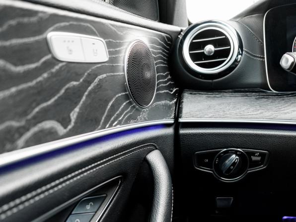 Mercedes-Benz E-Класс V (W213 S213 C238) с пробегом 2019 года, цена 2 830 000 рублей, 198784 км, седан, Автокод Объявления