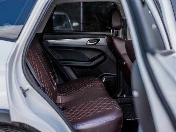 Haval Jolion I Рестайлинг с пробегом 2023 года, цена 1 640 000 рублей, 67390 км, внедорожник, Автокод Объявления