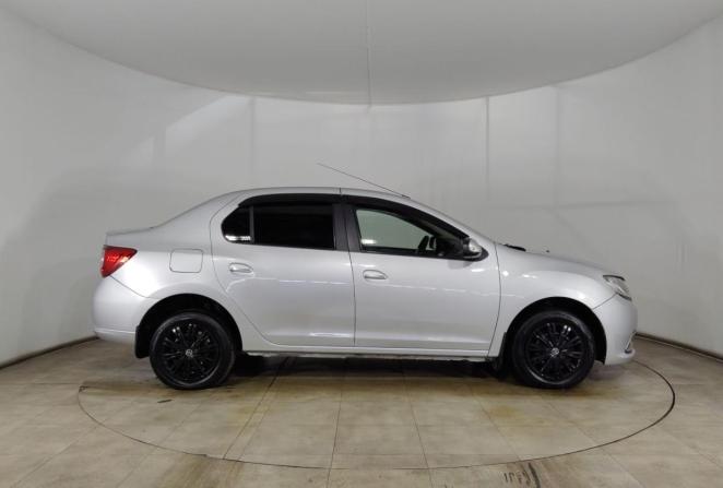 Renault Logan II с пробегом 2015 года, цена 520 000 рублей, 200900 км, седан, Автокод Объявления