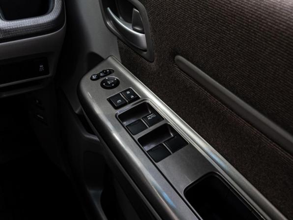 Honda Stepwgn V с пробегом 2016 года, цена 1 820 000 рублей, 112304 км, минивэн, Автокод Объявления