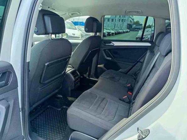 Volkswagen Tiguan II с пробегом 2018 года, цена 2 415 000 рублей, 222412 км, внедорожник, Автокод Объявления