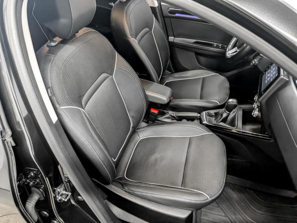 Renault Arkana I с пробегом 2019 года, цена 1 400 000 рублей, 113464 км, внедорожник, Автокод Объявления