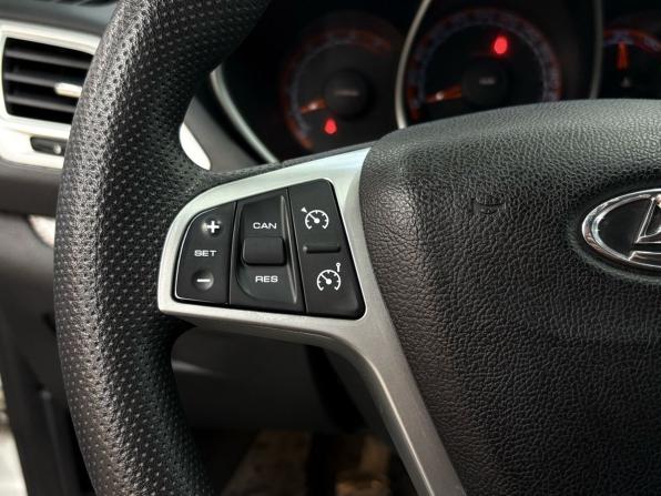 Lada (ВАЗ) Vesta I с пробегом 2018 года, цена 1 099 900 рублей, 157000 км, универсал, Автокод Объявления