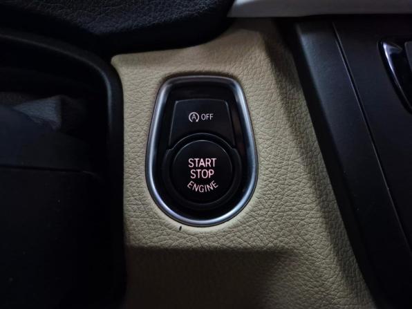 BMW 3 серии VI (F3x) с пробегом 2013 года, цена 1 250 000 рублей, 263892 км, седан, Автокод Объявления