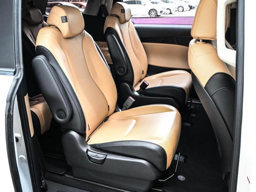 Kia Carnival IV Новороссийск  - изображение 8