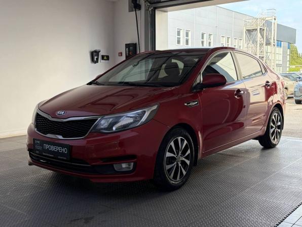 Kia Rio III Рестайлинг с пробегом 2015 года, цена 999 000 рублей, 174244 км, седан, Автокод Объявления