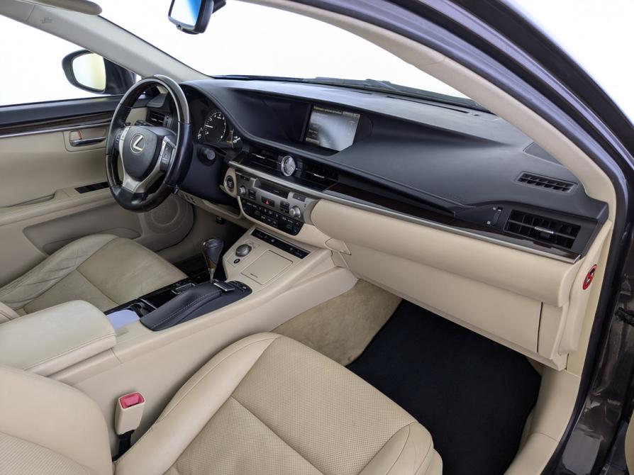 Lexus ES VI Москва  - изображение 11