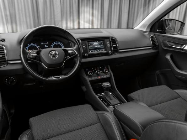 Skoda Karoq I с пробегом 2020 года, цена 2 190 000 рублей, 116102 км, внедорожник, Автокод Объявления