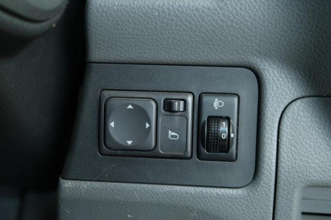 Nissan NV200 с пробегом 2011 года, цена 1 599 000 рублей, 133000 км, минивэн, Автокод Объявления