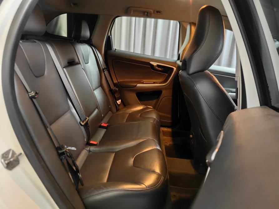 Volvo XC60 I Рестайлинг Москва  - изображение 10