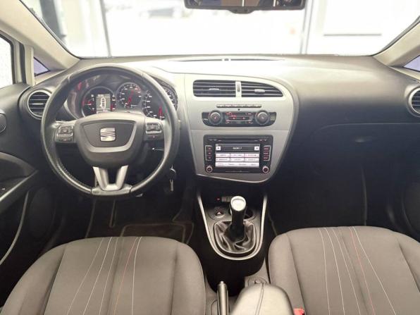 SEAT Leon II Рестайлинг с пробегом 2012 года, цена 833 000 рублей, 114023 км, хэтчбек, Автокод Объявления