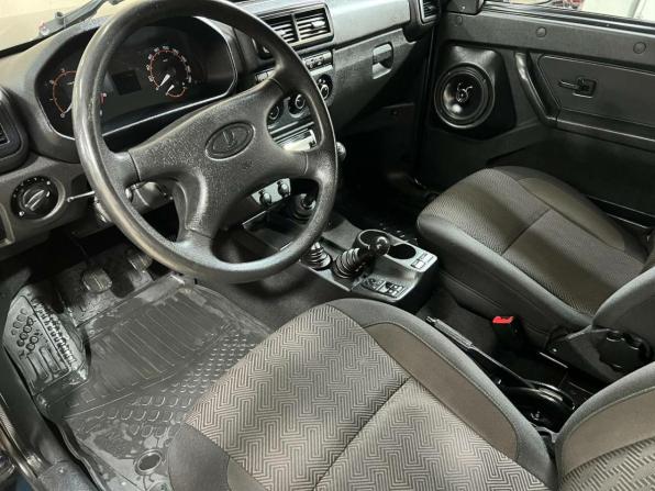 Lada (ВАЗ) Niva Legend I с пробегом 2024 года, цена 696 197 рублей, 93768 км, внедорожник, Автокод Объявления