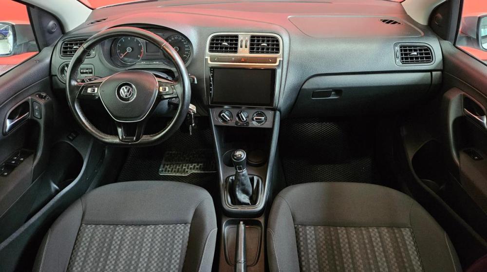 Volkswagen Polo V Рестайлинг Вологда  - изображение 9