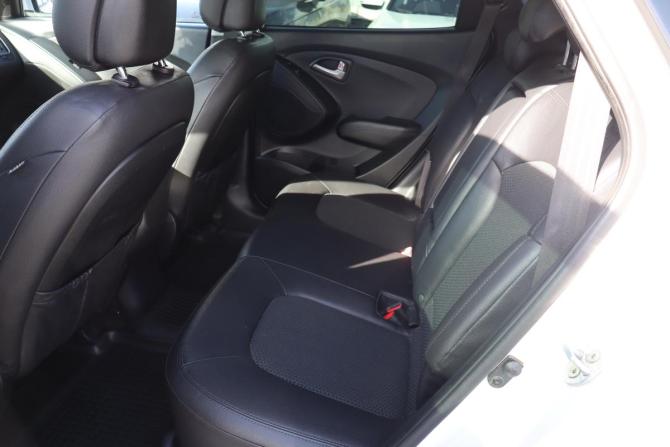 Hyundai ix35 I с пробегом 2013 года, цена 999 000 рублей, 201000 км, внедорожник, Автокод Объявления