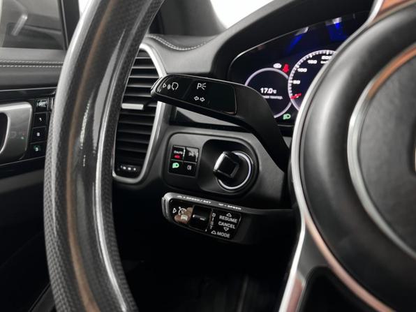 Porsche Cayenne III с пробегом 2019 года, цена 5 249 900 рублей, 244435 км, внедорожник, Автокод Объявления