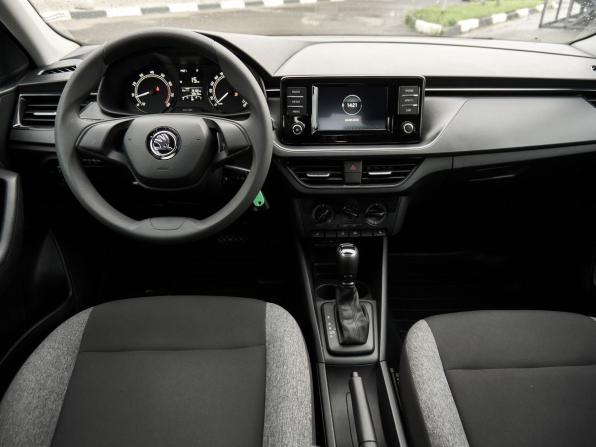 Skoda Rapid II с пробегом 2021 года, цена 1 648 000 рублей, 72795 км, лифтбек, Автокод Объявления