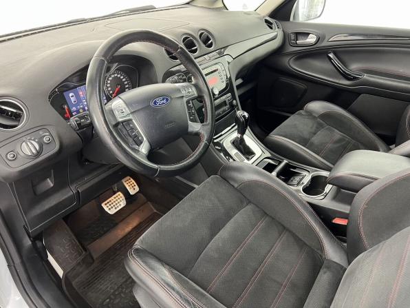 Ford S-MAX I Рестайлинг с пробегом 2011 года, цена 970 000 рублей, 243180 км, минивэн, Автокод Объявления