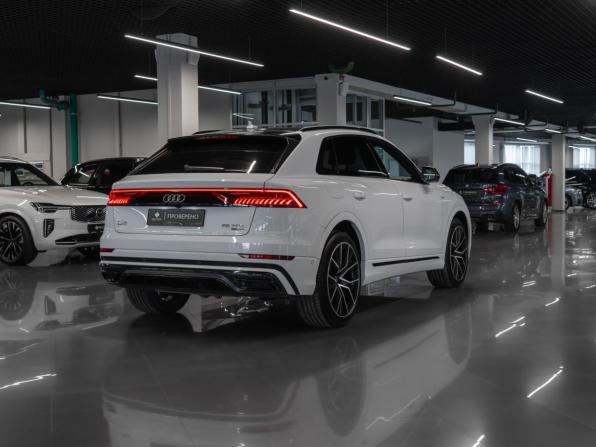 Audi Q8 I (4M) с пробегом 2018 года, цена 5 250 000 рублей, 187093 км, внедорожник, Автокод Объявления