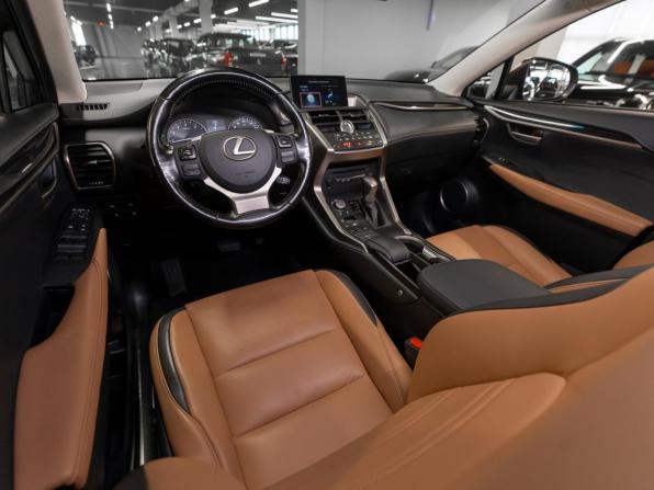 Lexus NX I с пробегом 2015 года, цена 2 880 000 рублей, 75773 км, внедорожник, Автокод Объявления