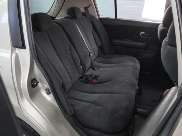 Nissan Tiida I Рестайлинг с пробегом 2012 года, цена 684 000 рублей, 225823 км, хэтчбек, Автокод Объявления